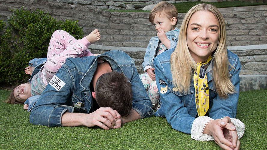 Jaime-King-On-Her-Fertility-Struggles-and-Staying-Positive-Family-Husband-Kids