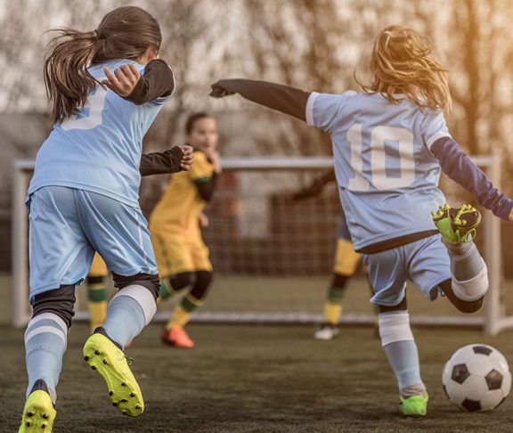 The Importance of Sports in Girls' Development - Modern Wellness Guide