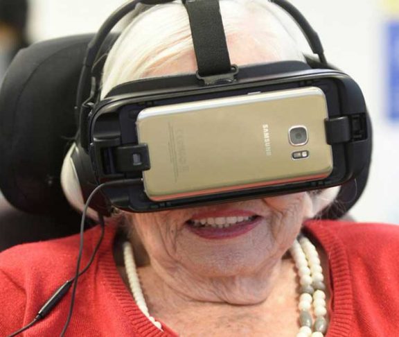 Can virtual reality headsets help those living with dementia?