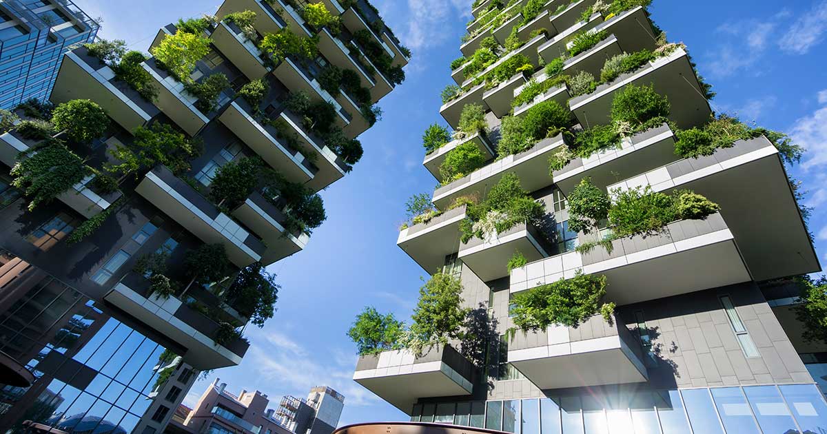 Smart Cities, Sustainable Living: Technological Solutions for Green Urban Environments