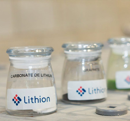 Lithium carbonate in Lithion Recycling jars